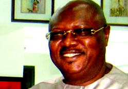 Shyllon decries leaders ineptitude towards visual art