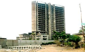 R-E-V-E-A-L-E-D: Abandoned 17-storey building where criminals hold sway in Lagos