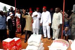 Obinna Uzoh gives Anambra flood victims succour, donates relief materials
