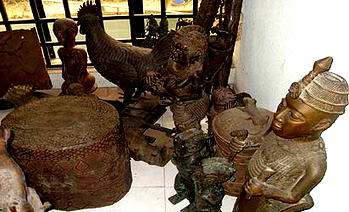FG seeks support in fight against art trafficking … as France returns 5 Nok Terracotta