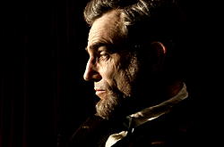 ‘Lincoln’ leads Golden Globe with 7 nominations