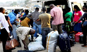 Yuletide: S-East-bound commuters battle extortion, terrible roads