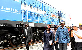 Why we’re building 1008 flats for Ijora residents – Fashola