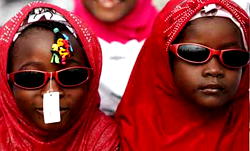 Women not required to cover faces under Sharia, say clerics