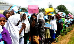 No Hijab, No vote:  Muslim group support Ambode