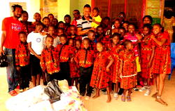 Nollywood star Vincent Opurum visits orphanage in Plateau