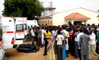 Policeman runs amok, kills wife, 5 others, self