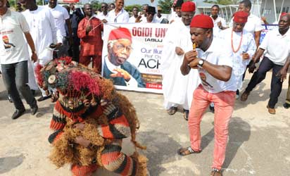 Eulogies, cultural shows, tributes mark Achebe’s exit