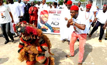 Eulogies, cultural shows, tributes mark Achebe’s exit