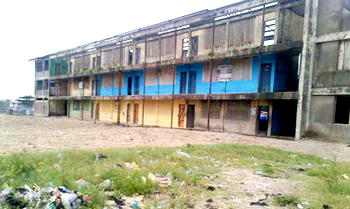 Hoodlums terrorize teachers, students inside fenceless Anambra school