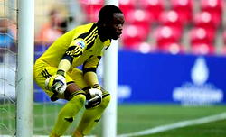 How Diminutive Okani kept Nigeria in it