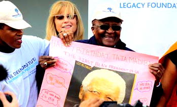 Desmond Tutu hospitalised for infection