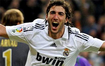 Higuain made the difference for Juventus