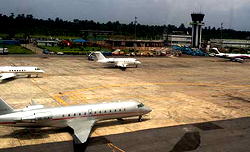 Social Etiquette: Grooming & Protocol in the Air (1)