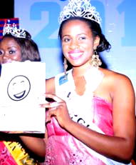 Queen Globe emerges !