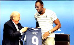 Usain Bolt blasts: I can’t play under Van Gaal