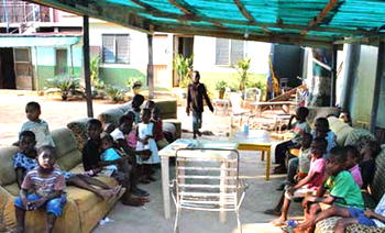 Lagos govt rescues 25 children from  alleged child trafficker