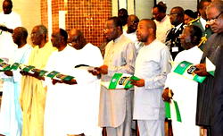 2015: I didn’t sign one-term deal with anybody – Jonathan