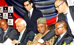 Dangote signs $9bn deal to build oil refinery, petrochemical complex