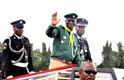 Take note Fashola: Nigeria is 100