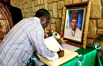 Solomon Lar lived in a rented house – Aide