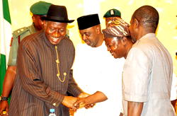 ASUU: We ‘ll consult on deadline, says Jonathan