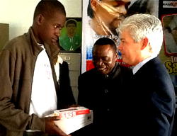 Kanu has a heart of gold – Rob Burns