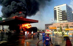 Fire engulfs Conoil Fuel station in Abuja