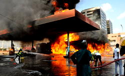 Commotion in Abuja, as fire guts Conoil filling station
