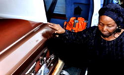 Jonathan receives Solomon Lar’s remains in Abuja