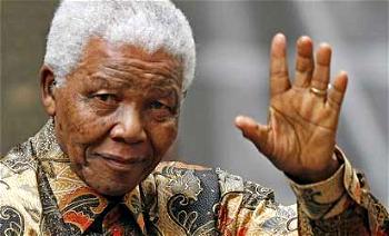 Mandela remains arrive his native Eastern Cape