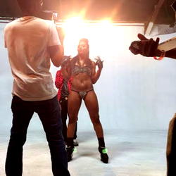 Why some Nigerian hot divas opted for White husbands (1)