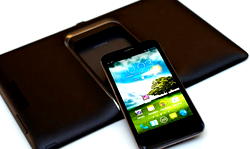 Padfone: Smartphone strategy to drive the PC market?