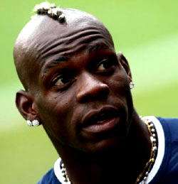Balotelli wants World Cup, not stardom