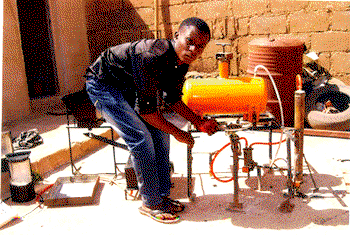 The boy who designed   ‘helicopter’ in JSS1