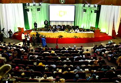 Confab: Knotty national question back to sender!
