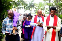 Pastors took N6bn bribe to campaign against Buhari —Amaechi