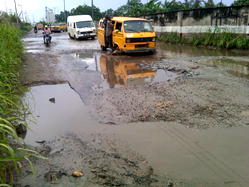 Residents bemoan 14-yr-old abandoned Ajegunle link road