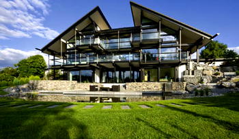 German prefab houses for super-rich in Nigeria