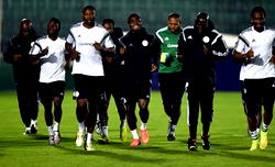 Nigeria face Messi’s Argentina with last 16 in reach