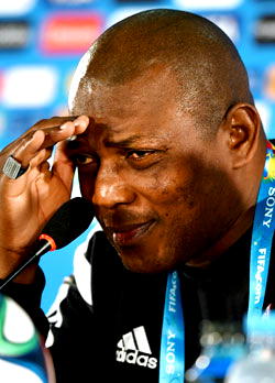 NFF plans pay cut for Keshi