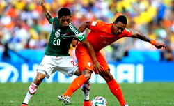 Netherlands beat Mexico 2-1 reach World Cup quarter-finals