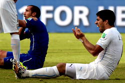 Suarez a ‘scapegoat’ – Uruguay coach Tabarez