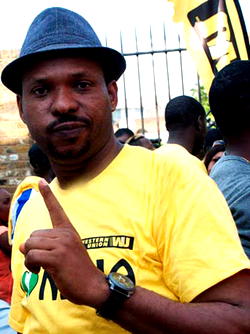 Alariwo of Africa brags :“I was never broke”