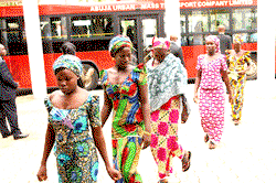 5 things every Nigerian girl traveling alone should do