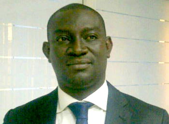 Bank manager found hanging in  uncompleted building
