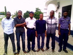 Navy arrests 6 for impersonation
