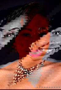 I can do all manners of seduction with sanity — Sandra Bassey