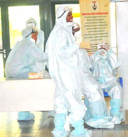 250 Nigerians depart for Ebola volunteer work in Liberia, others