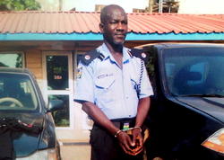 I used Police uniform to smuggle cars from Benin Republic —Suspect